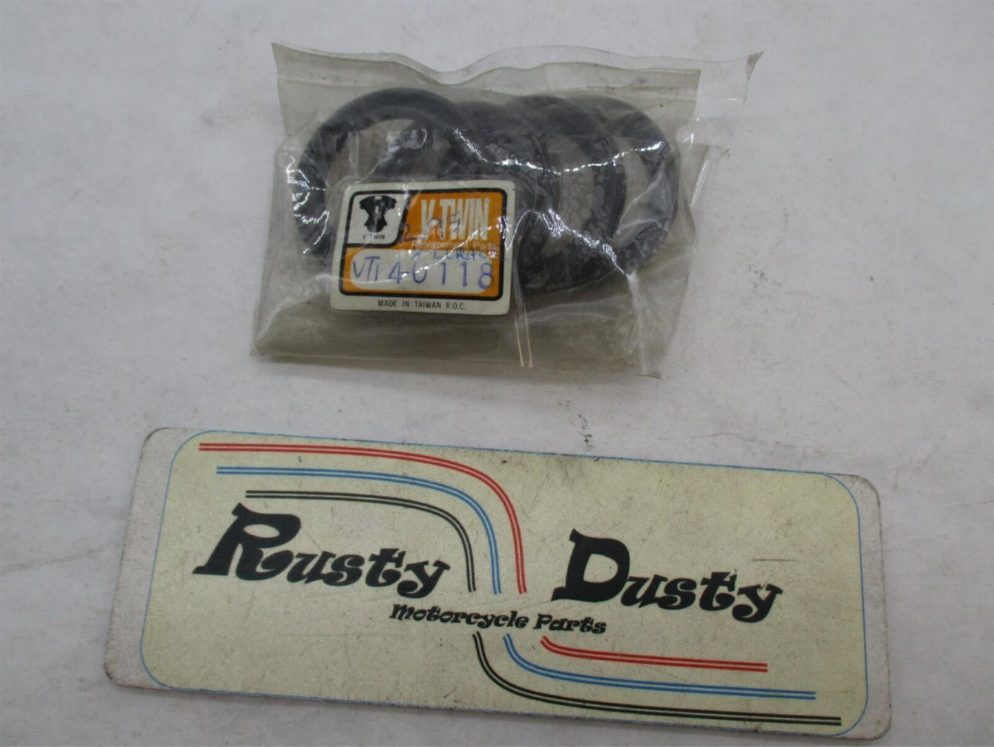 Lot of 4 Harley Davidson V-Twin Shaft Seals 14-0118