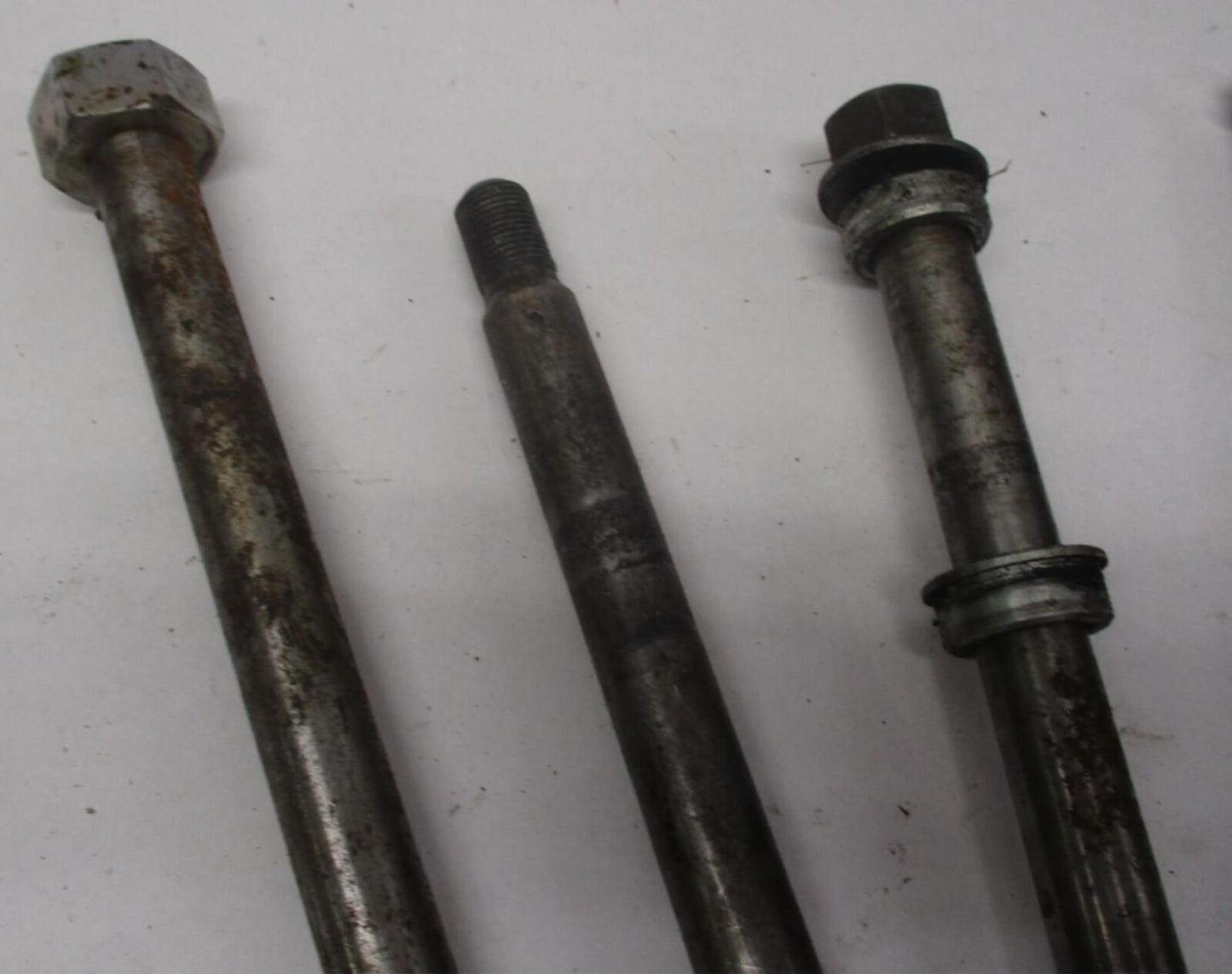 Mixed Lot of (5) Harley Front / Rear Wheel Axles Softail Dyna Sportster #1