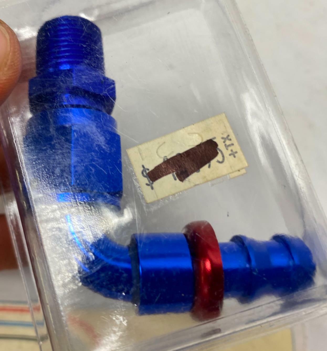 Redhorse Performance Right Angle Push Lock Hose End