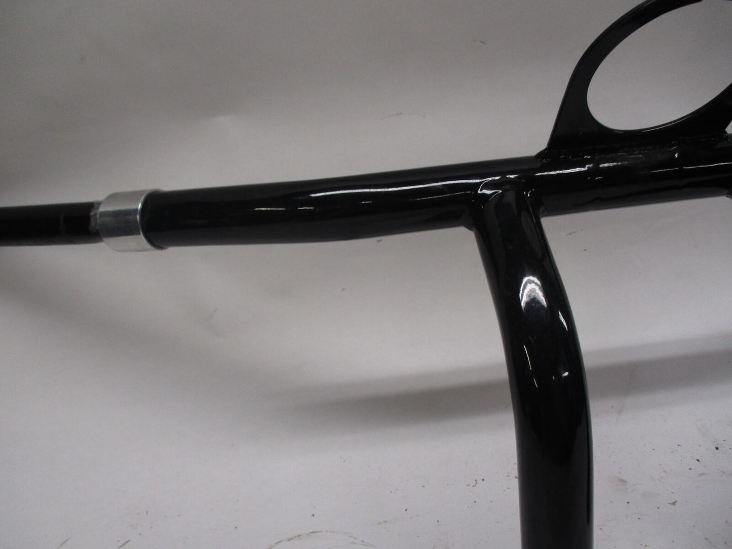 Black Harley Davidson 1-1/8" T-Bars Handlebars w/ Integrated Gauge Mount