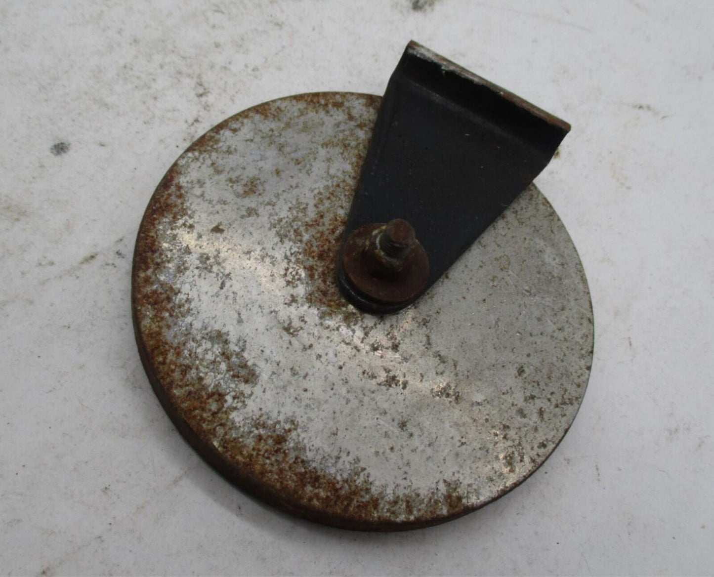 Vintage B545 Round Reflector retro-reflector E1 cat eye 21268