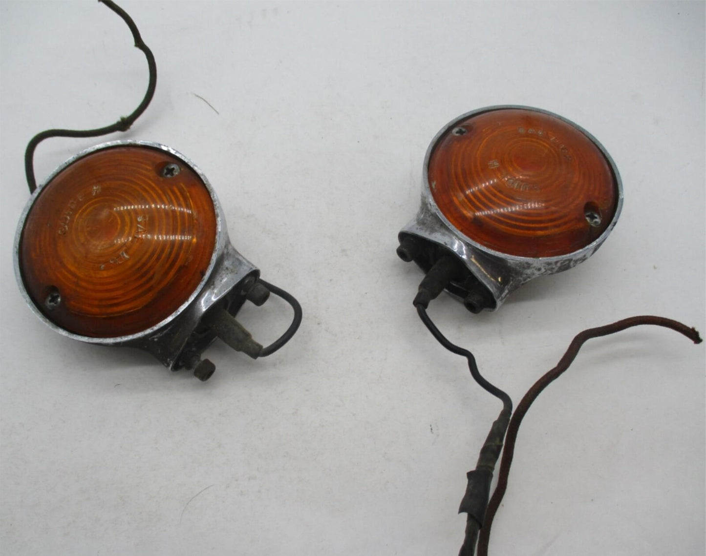 Pair of Harley Davidson Genuine Touring Road King Electra Turn Signals Housings
