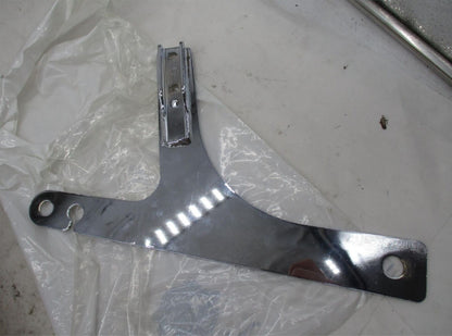 Harley Genuine NOS Left Chrome Sissy Bar Side Plate 96-00 Dyna 52799-96B