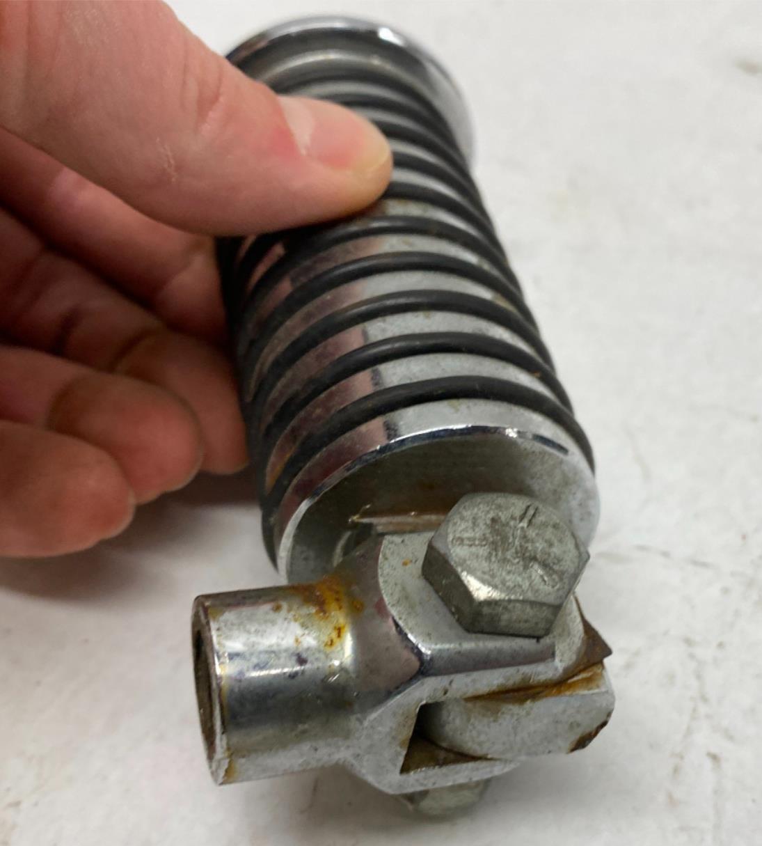 Harley Davidson Chrome Ribbed Single Rider Foot peg Highway Peg