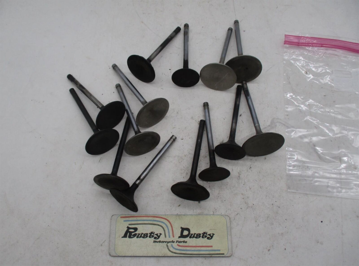 Mixed Lot of Harley Davidson Performance Engine Motor Intake and Exhaust Valves