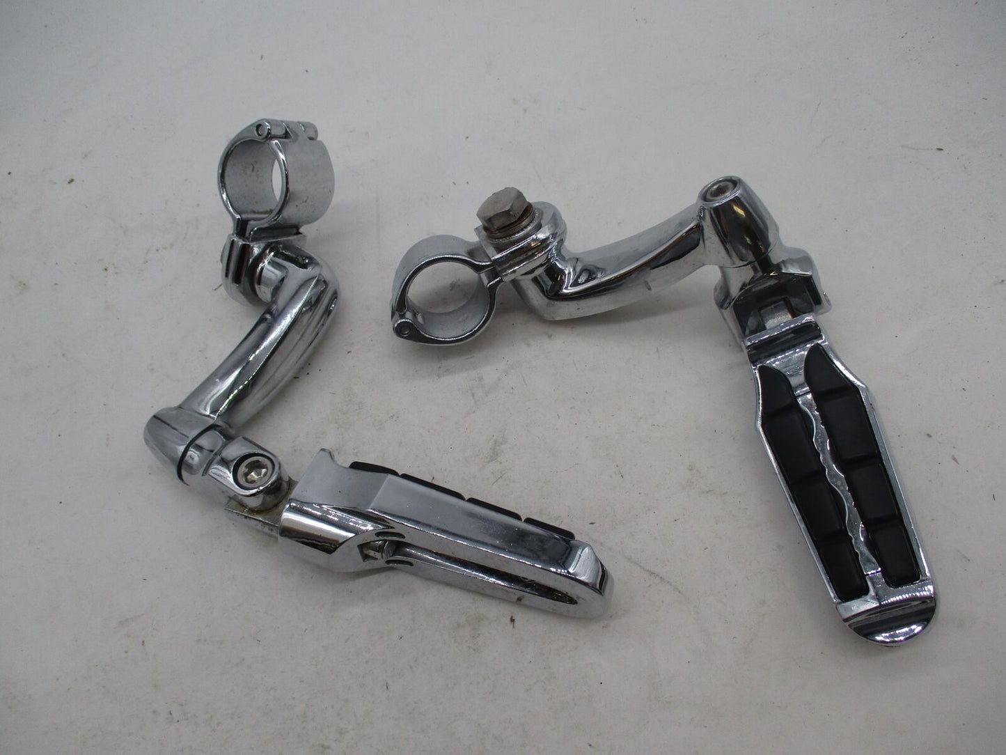 Harley Davidson Genuine Highway Pegs with Crash Engine Guard Bracket Clamps