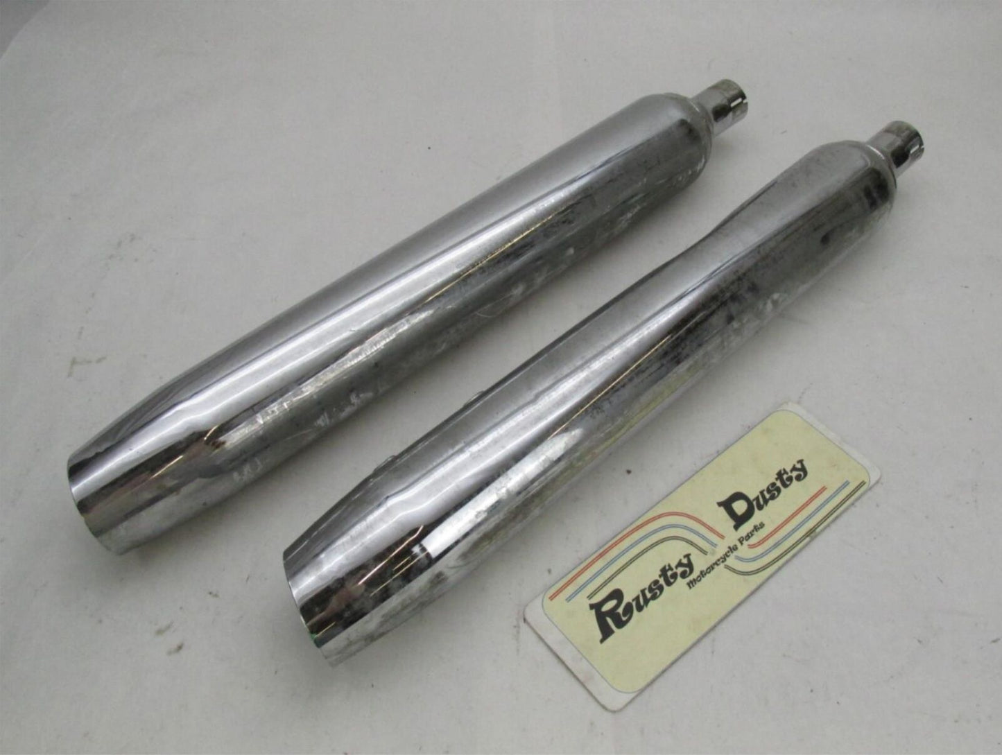 Pair of Harley Davidson Stock Touring Chrome Exhaust Mufflers 65547-07 65554-07